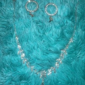 silver necklace and earrings bundle